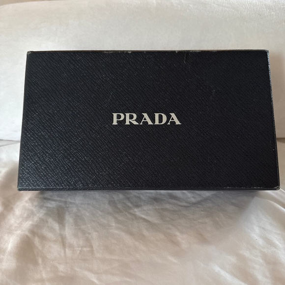 PRADA Pink Authentic Full Zip Wallet Gold Hardware VGUC - Picture 2 of 10